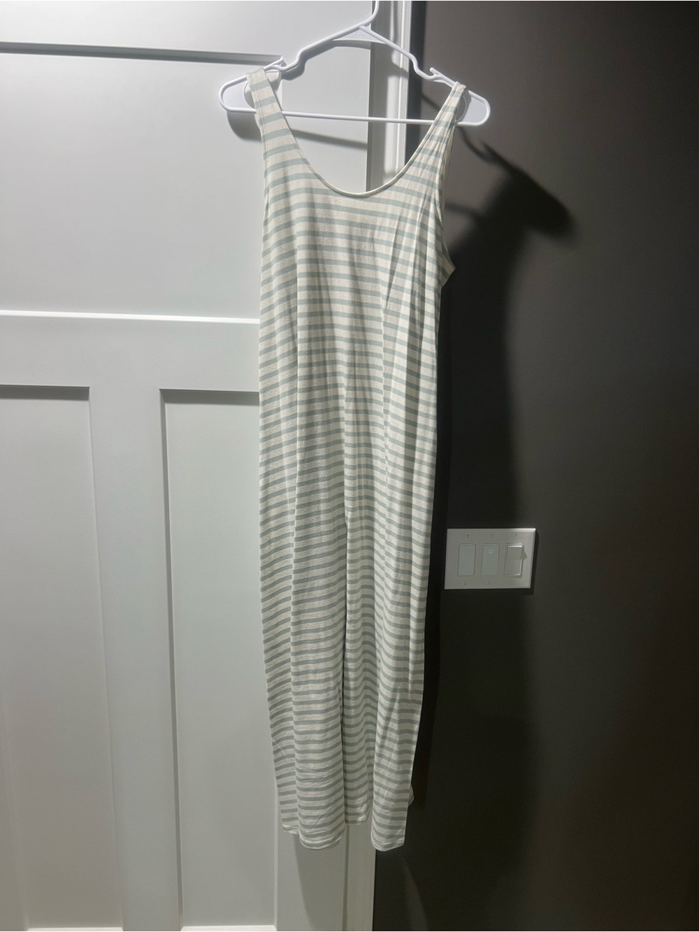Striped Scoop Neck Maxi Maternity Dress — Grey & White